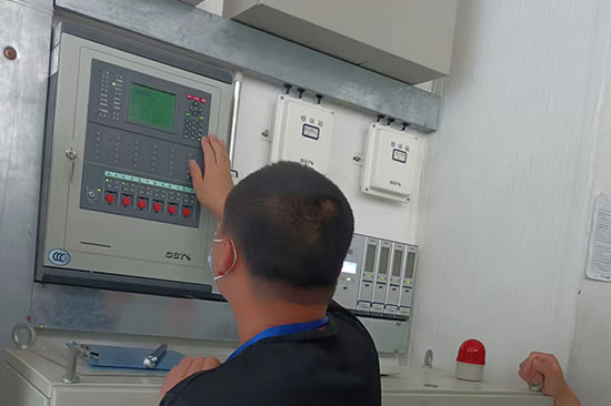 �����S��